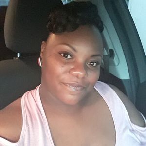 Meet your Posher, Latasha